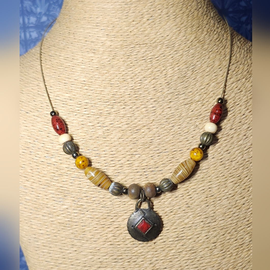 Handcrafted Beaded Necklace With Pendant 6$